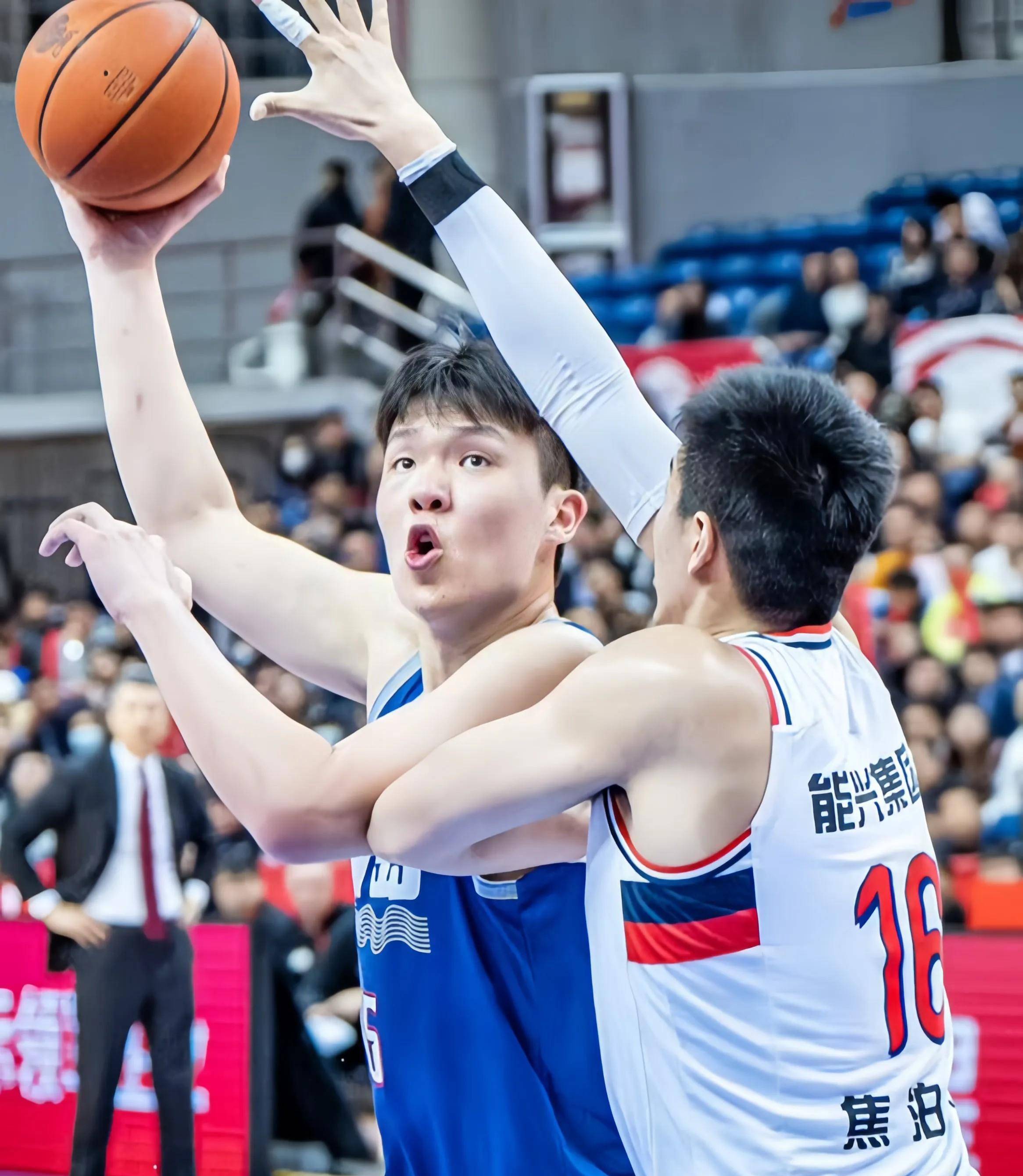 包含风云突变！门兴格拉德巴赫国际比赛日再遭质疑，CBA常规赛版图或变，更衣室稳定，训练强度明显提升的词条